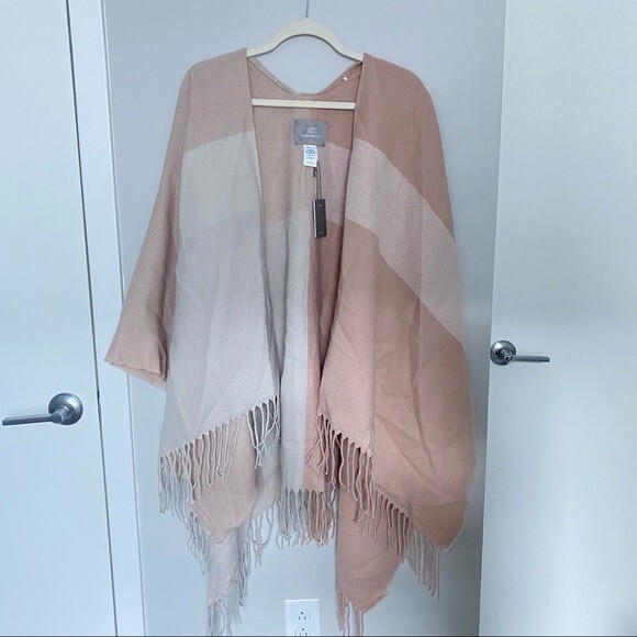 Soia & Kyo Cardigan Sweater Shawl Pink Cream Stripe Oversized Blanket Wrap NWT - Picture 1 of 8